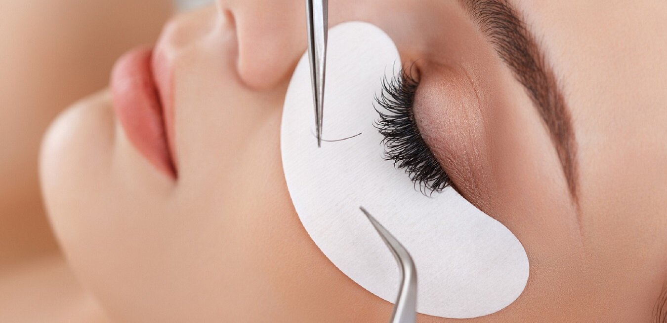 НАРАЩИВАНИЕ РЕСНИЦ - ЛАМИНИРОВАНИЕ РЕСНИЦ - БИОТАТУАЖ БРОВЕЙ